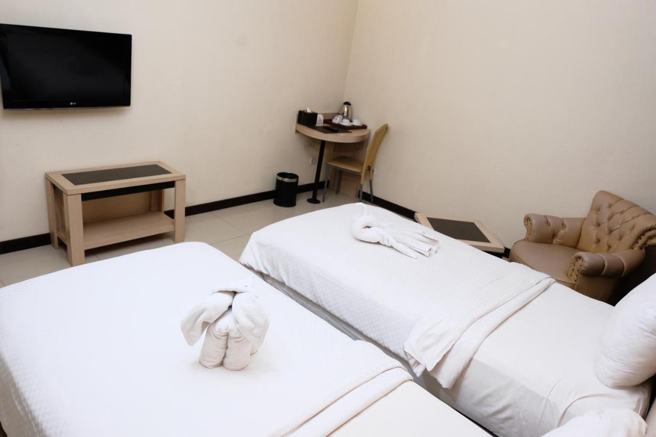 Rio City Hotel Palembang Exterior foto