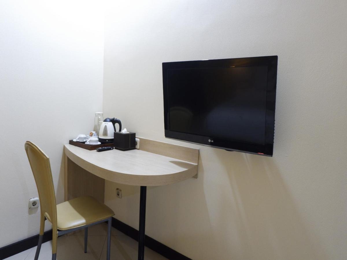 Rio City Hotel Palembang Exterior foto